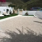 Дом отдыха Quinta Vale De Luz *