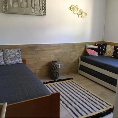 Quinta Vale De Luz Holiday home *